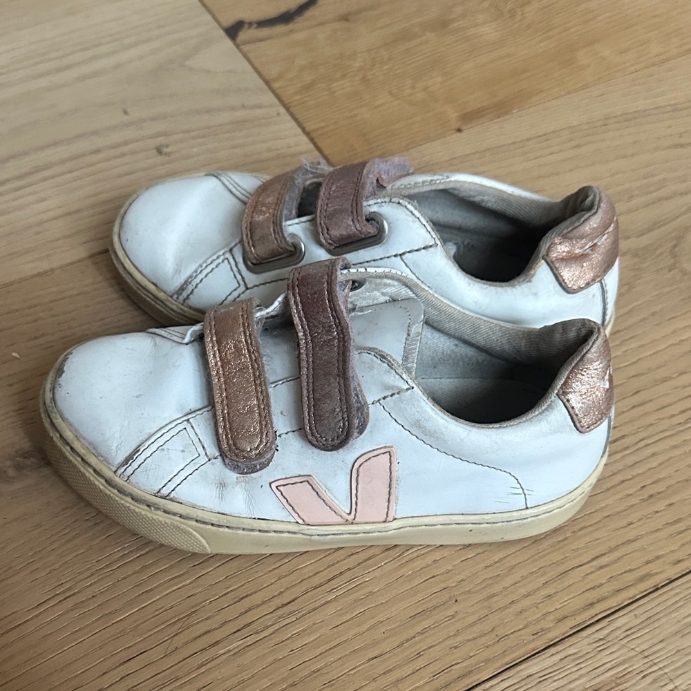 Veja Kids White and Gold Sneakers 12.5